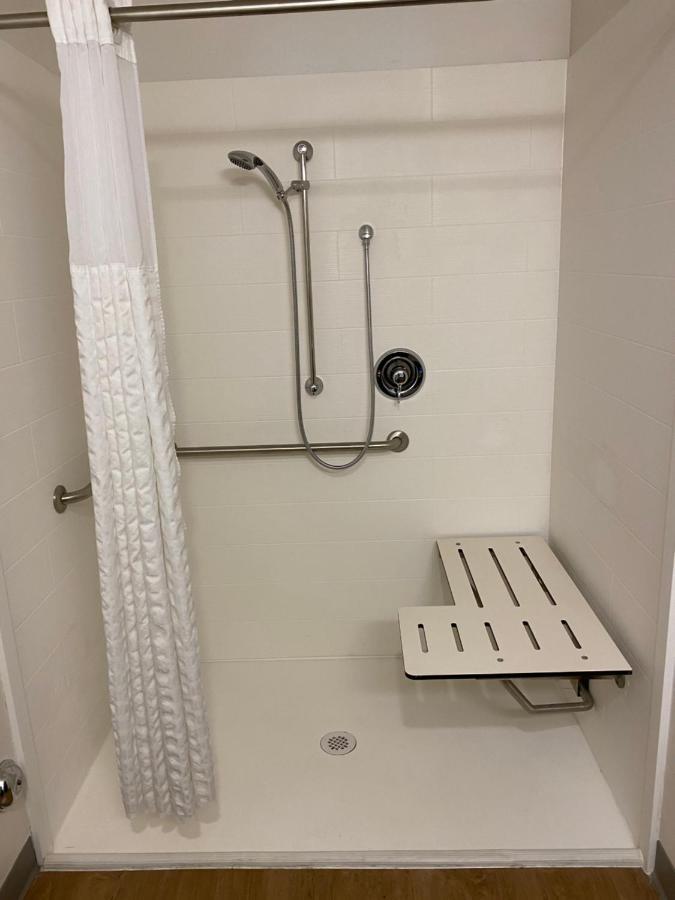 Woodspring Suites Bakersfield East Eksteriør bilde