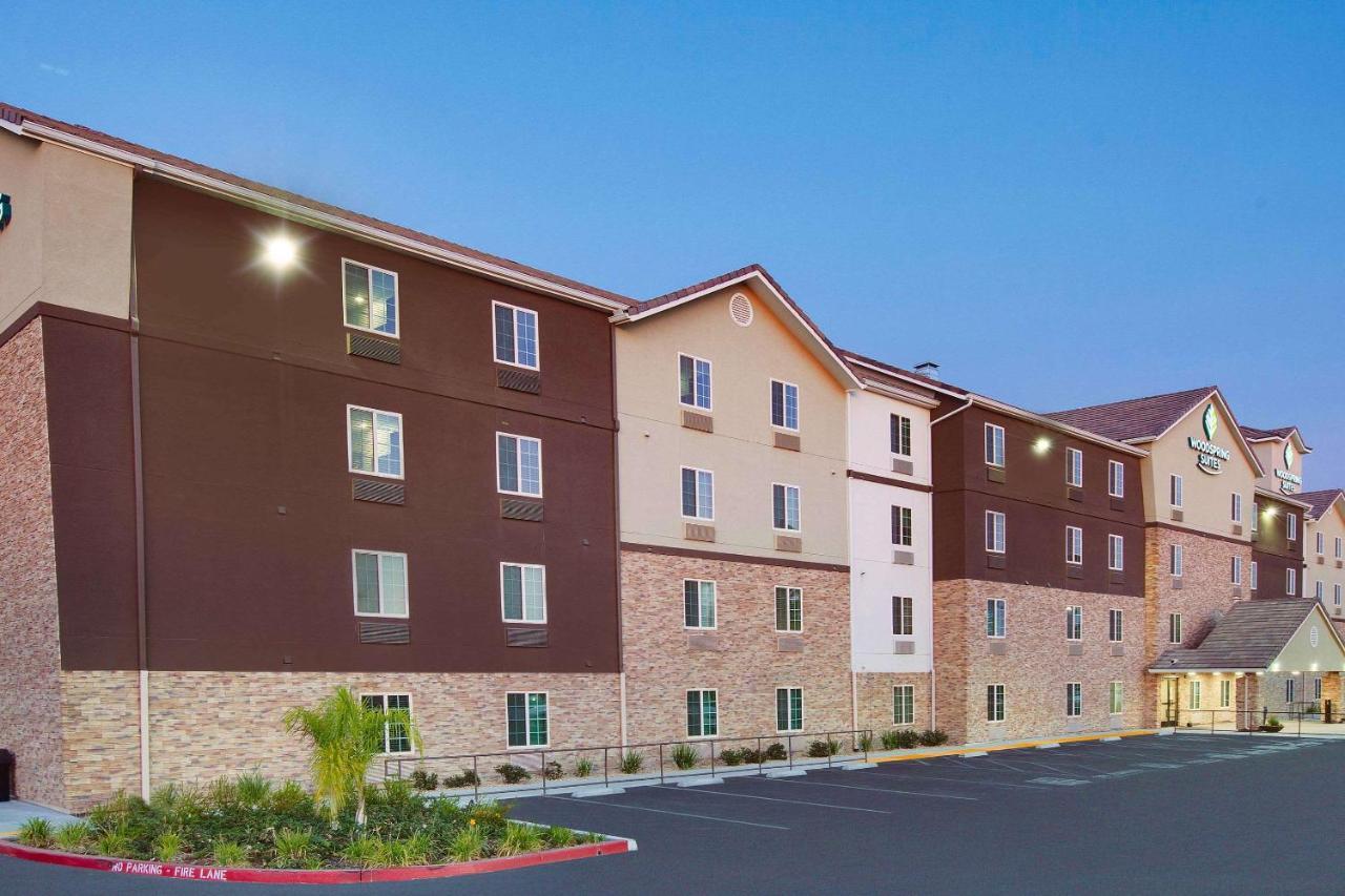 Woodspring Suites Bakersfield East Eksteriør bilde