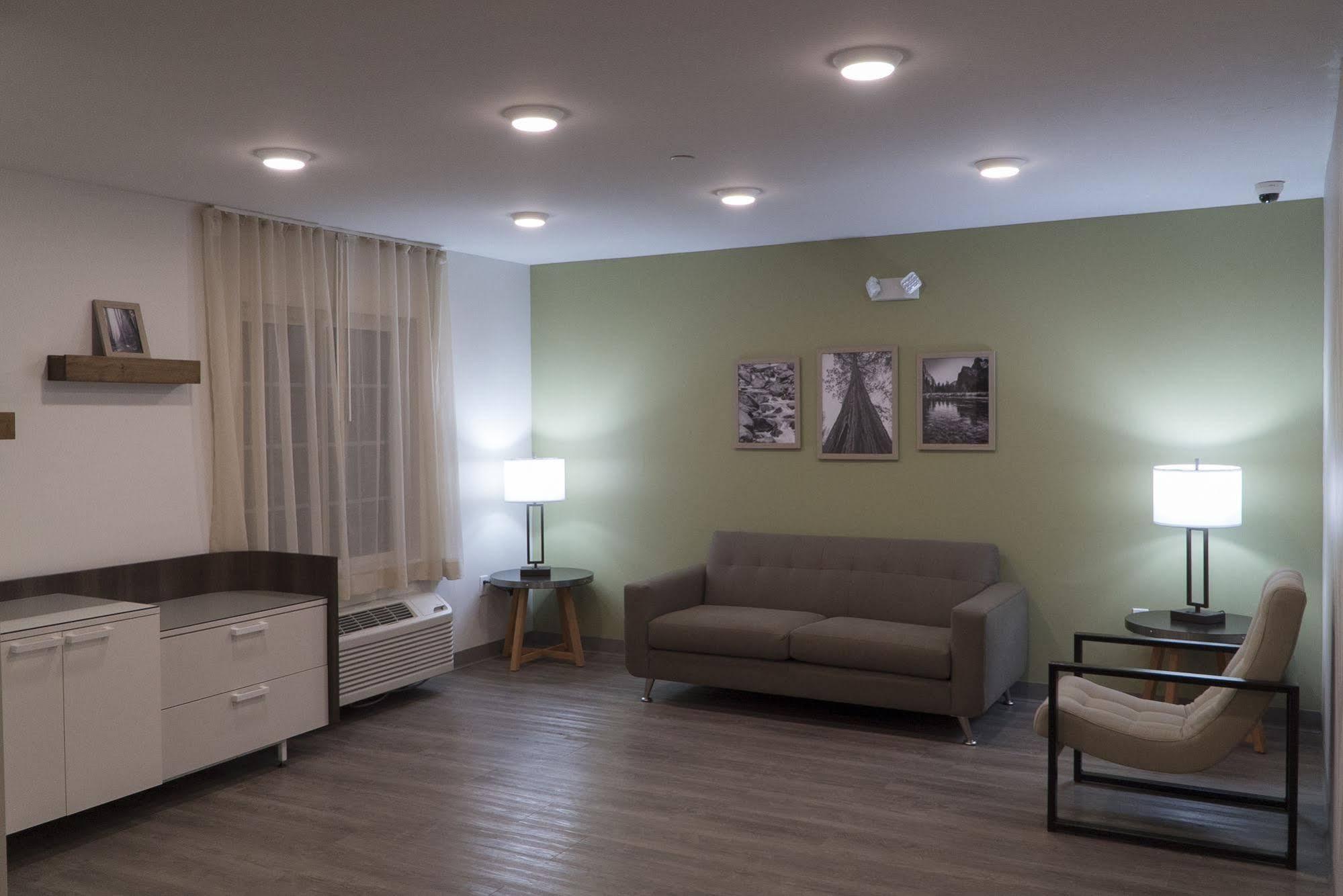Woodspring Suites Bakersfield East Eksteriør bilde
