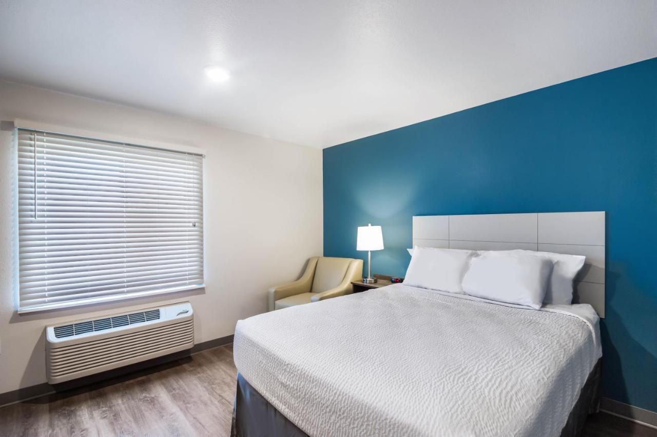 Woodspring Suites Bakersfield East Eksteriør bilde