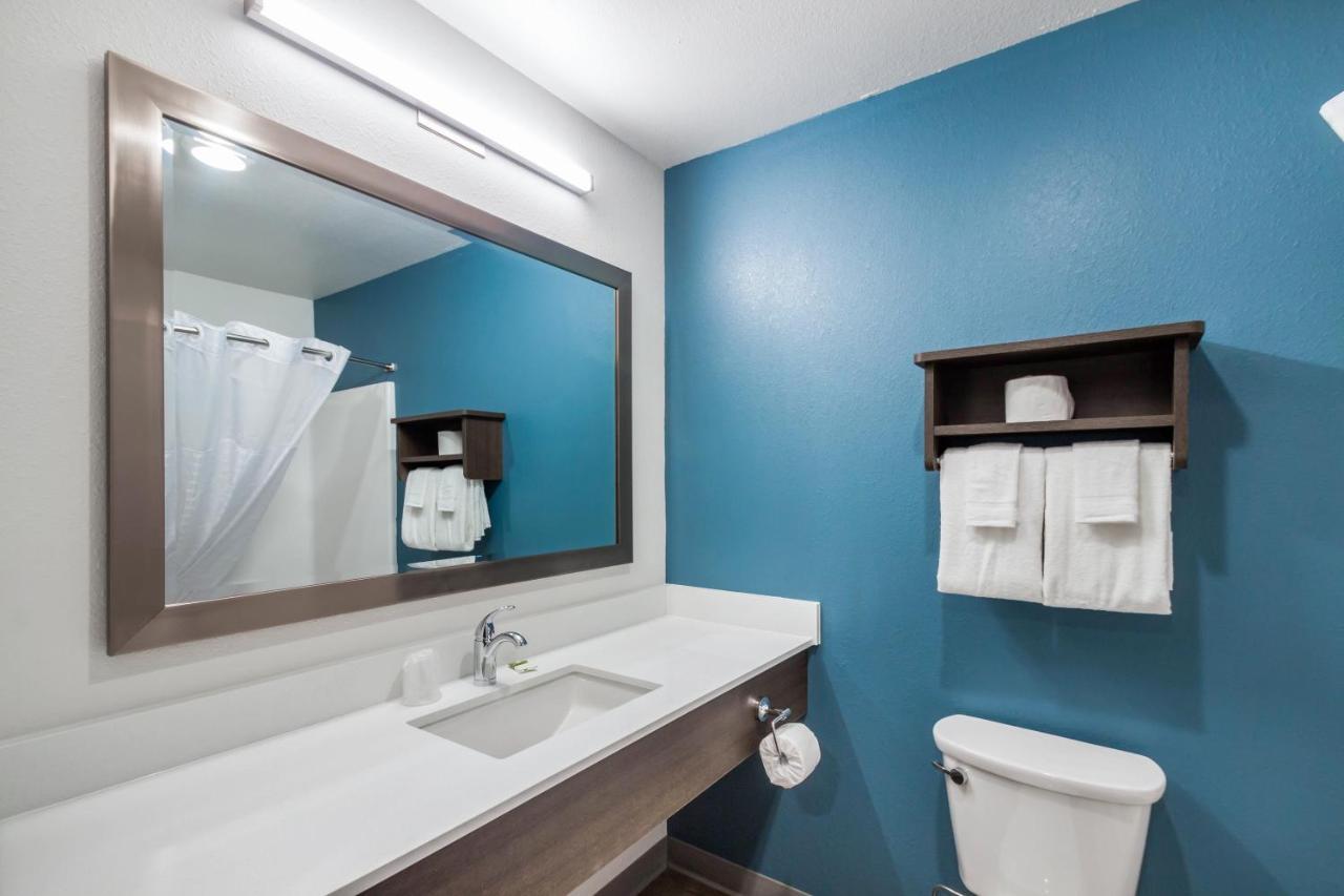 Woodspring Suites Bakersfield East Eksteriør bilde