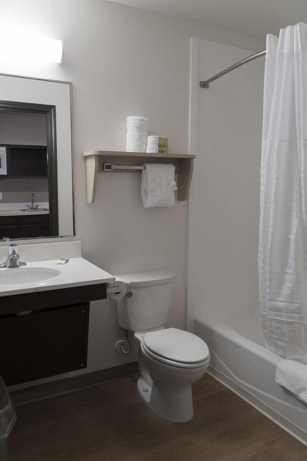 Woodspring Suites Bakersfield East Eksteriør bilde